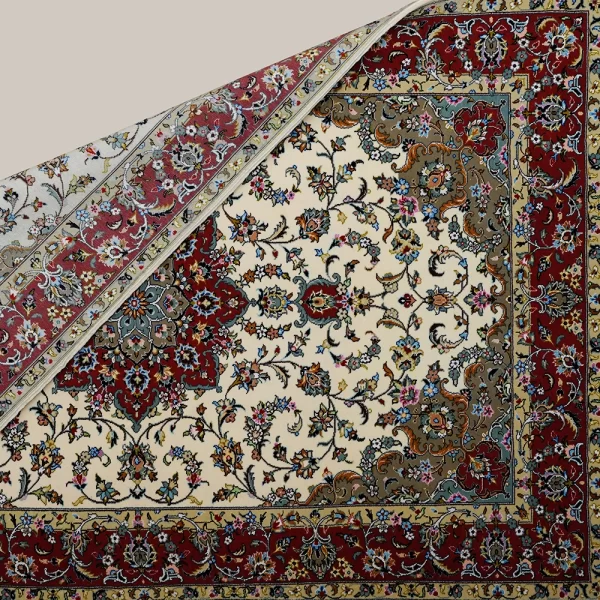 قالیچه کرک گل ابریشم طرح تقدیسی