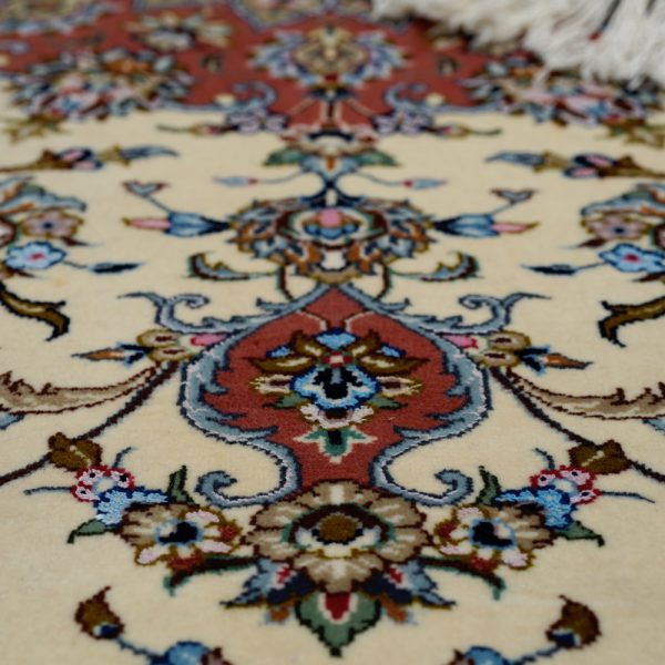 9 متری گل ابریشم طرح لچک ترنج