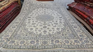 فرش دستباف نائین